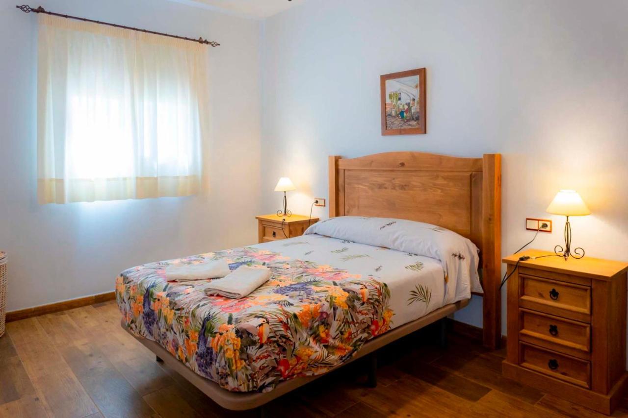 Lagar Del Chorro Junto Caminito Del Rey Piscina Y Baloncesto Apartment Bagian luar foto
