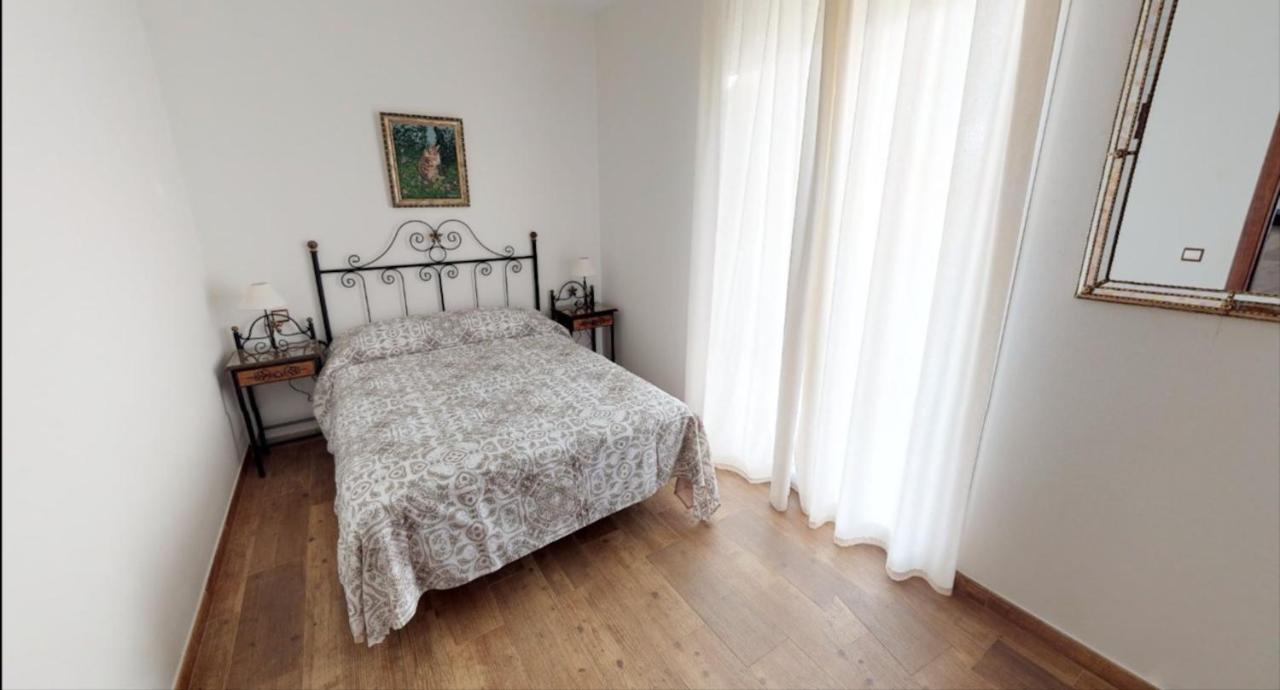 Lagar Del Chorro Junto Caminito Del Rey Piscina Y Baloncesto Apartment Bagian luar foto